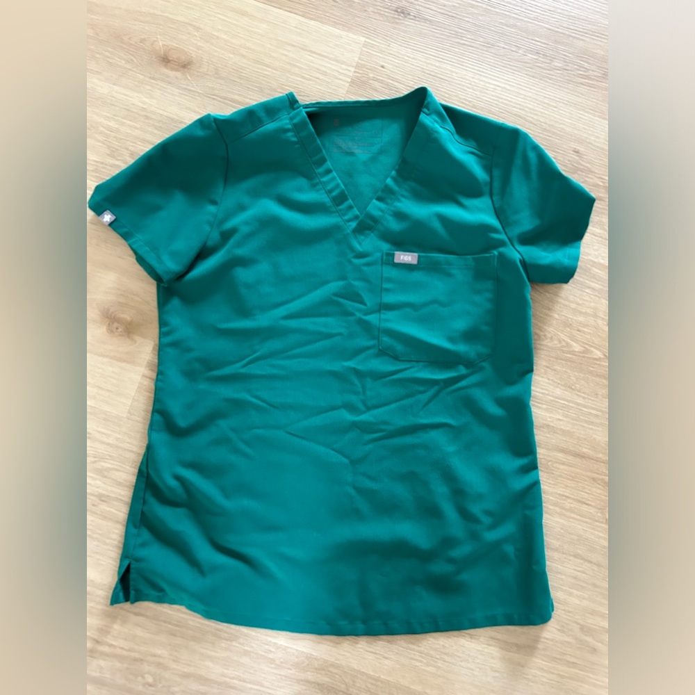 FIGS Hunter Green Scrubs